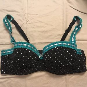 Cacique balconette bra